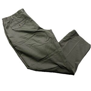 Men’s LL Bean Olive Green Natural Fit Pants Size 40
